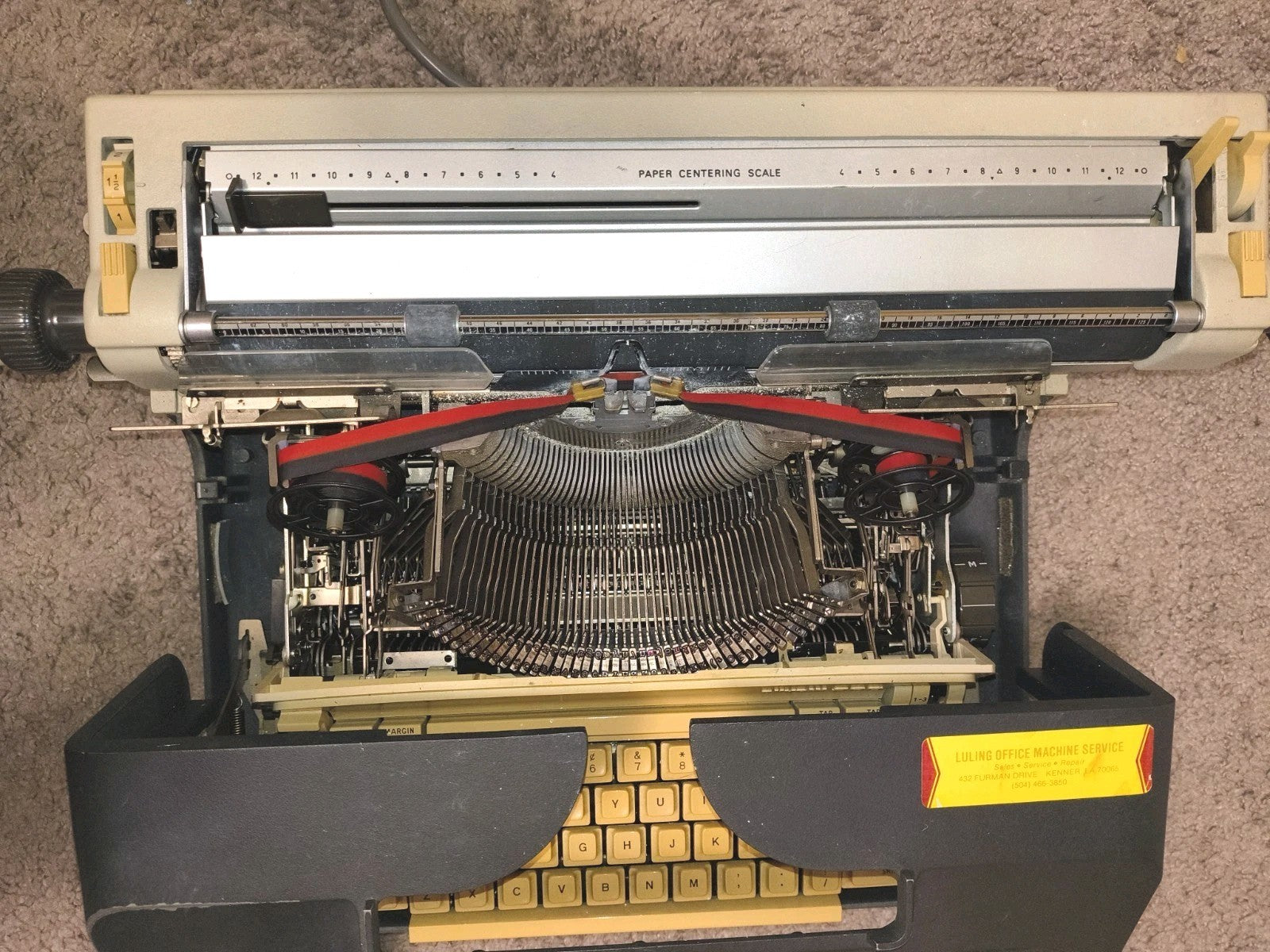 Olivetti 300 Electric Typewriter — Perfect Working Condition — Vintage Office