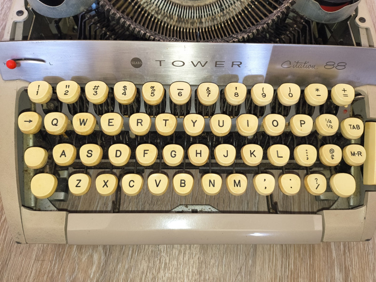 Tower Constellation Portable Typewriter Vintage 1950s Manual - Working w Case