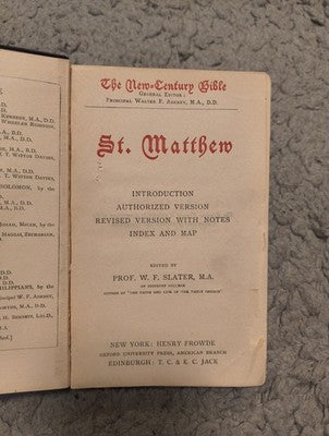 New Century Bible: Saint Matthew Illustrated Color Vintage