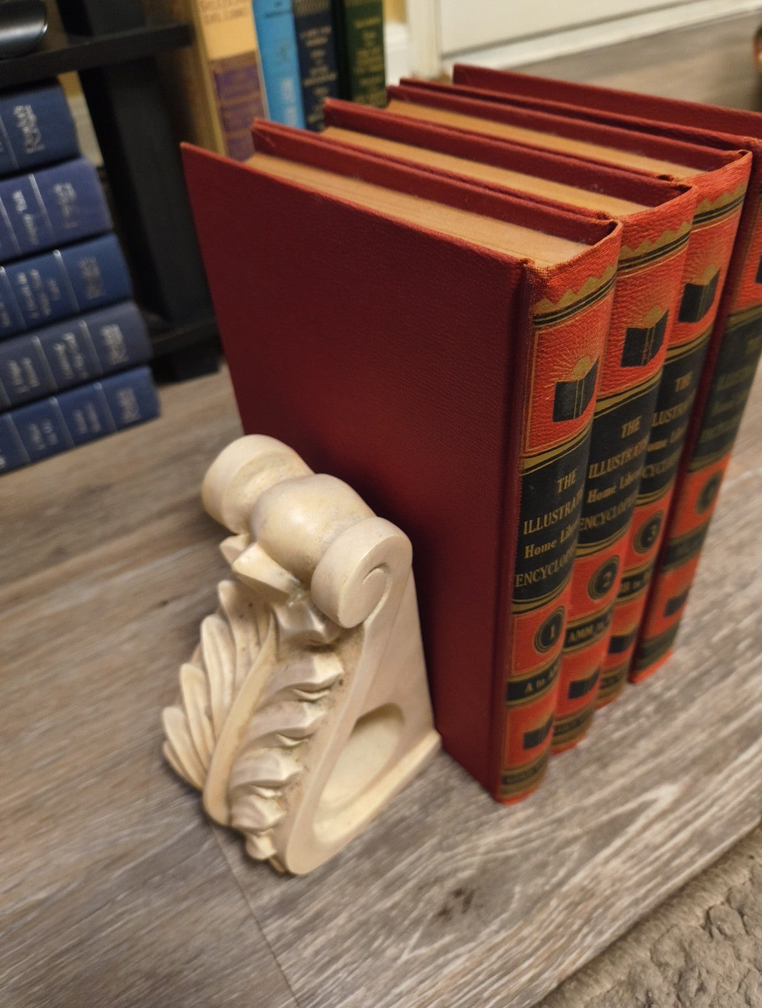 Set of 2 Baroque Style Bookends 5.5" x 3.5" x 2.5" Decoration Library