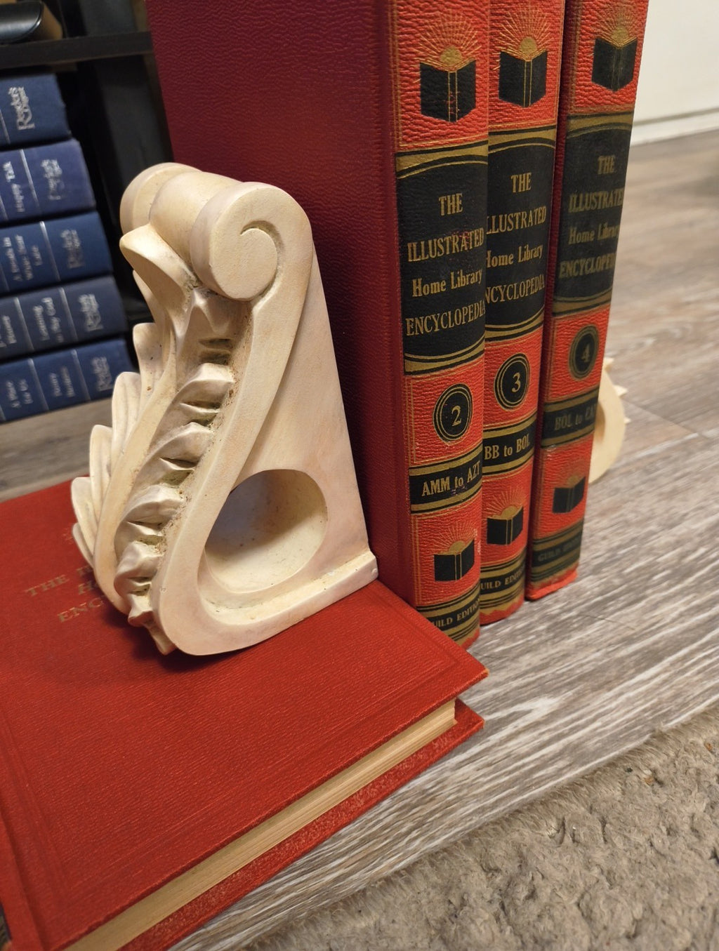 Set of 2 Baroque Style Bookends 5.5" x 3.5" x 2.5" Decoration Library