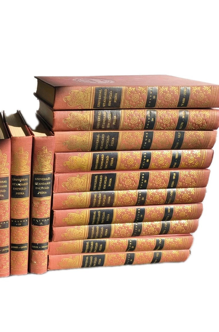 Universal Standard Encyclopedia 1955-1969 Hardcover Deluxe Edition w/ Document