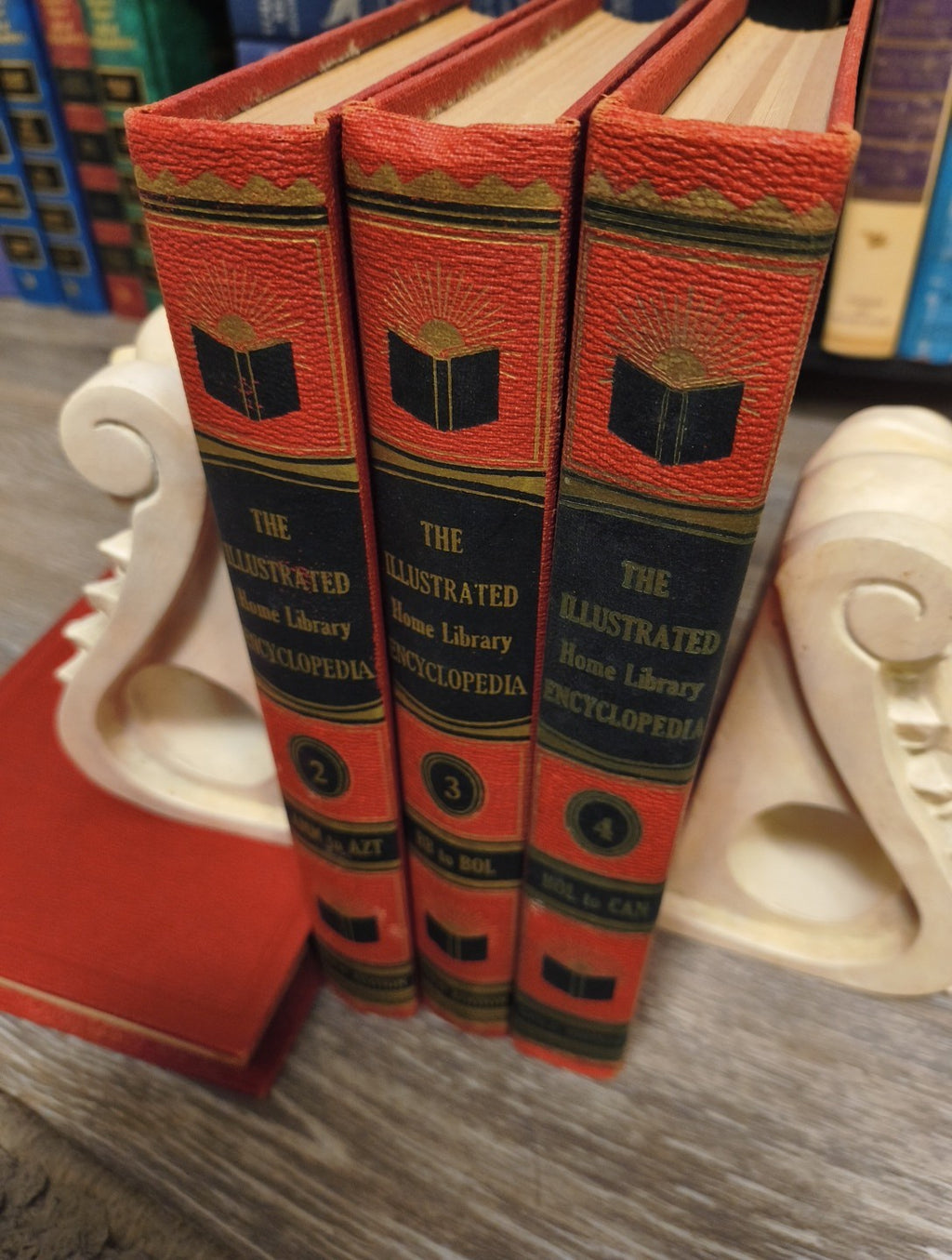 Set of 2 Baroque Style Bookends 5.5" x 3.5" x 2.5" Decoration Library
