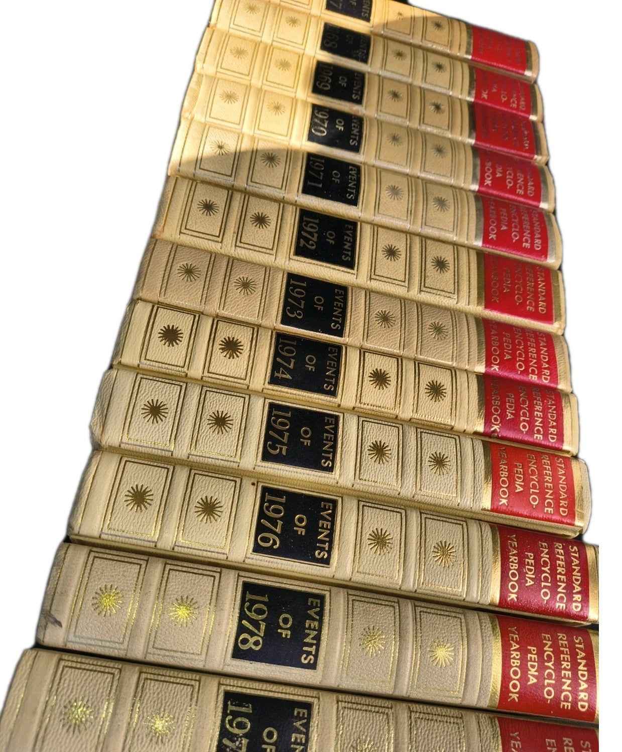 Vintage Funk & Wagnall's Standard Reference Encyclopedia